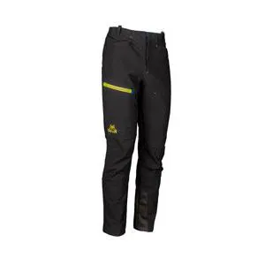 Women's winter trousers perfect for dog trainers.